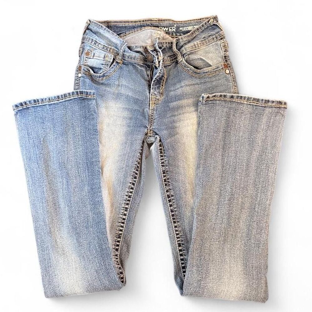 Wallflower Women's Blue Jeans